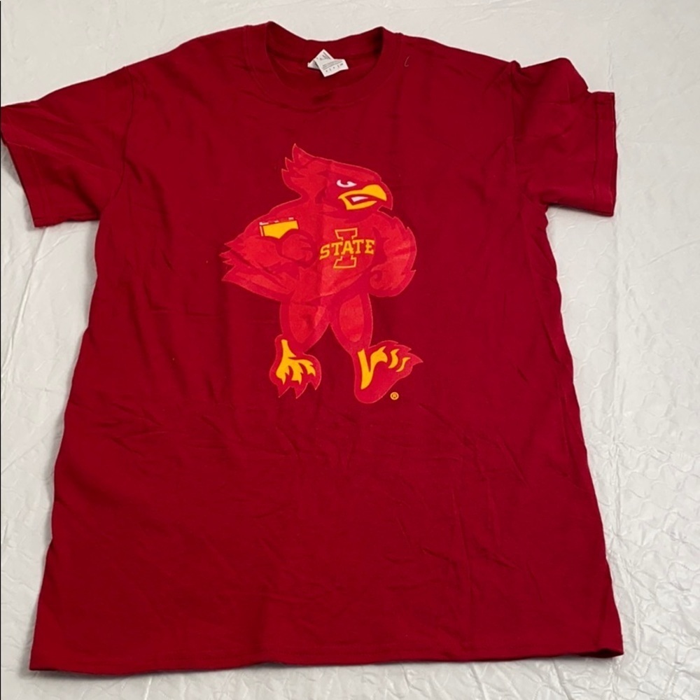 Gildan Iowa State Cyclones red and gold short sleeve logo t-shirt S